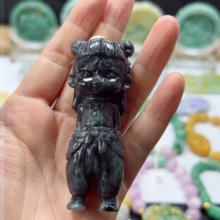 颈饰未镶嵌翡翠吊坠