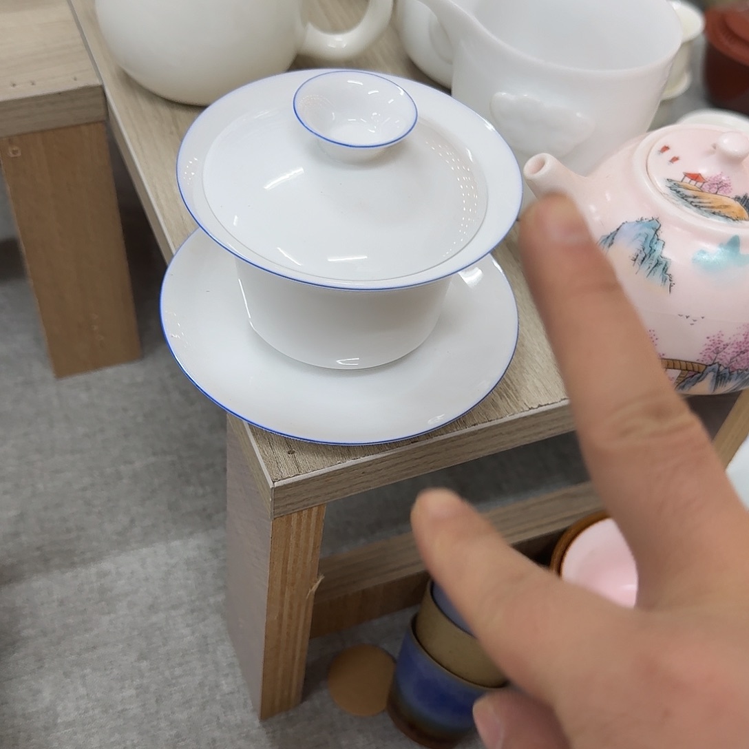 蓝线三才盖碗一个