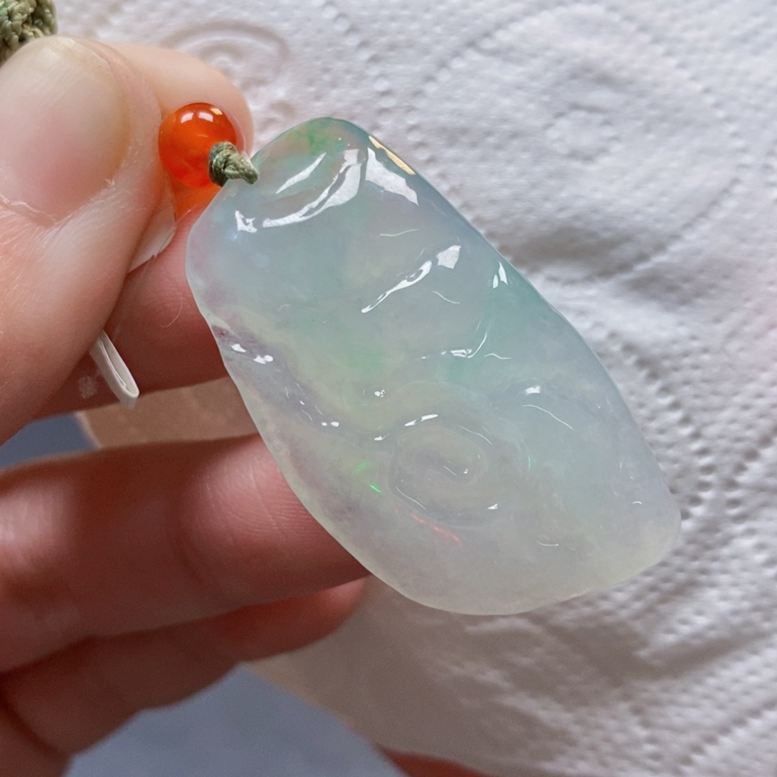 【闪购商品】翡翠吊坠(不含链)未镶嵌7115