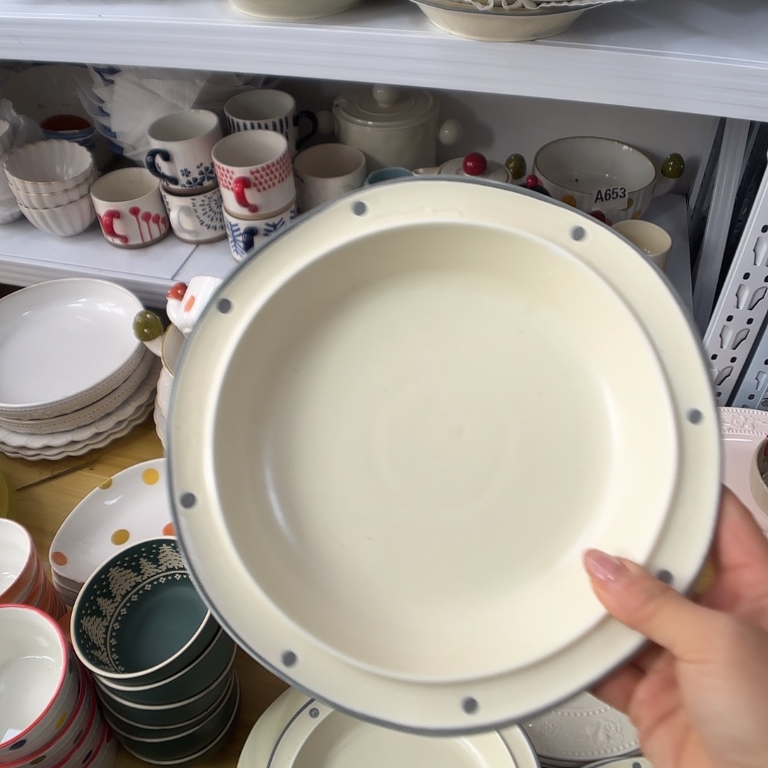 瓷片瑕疵特价陶瓷深盘