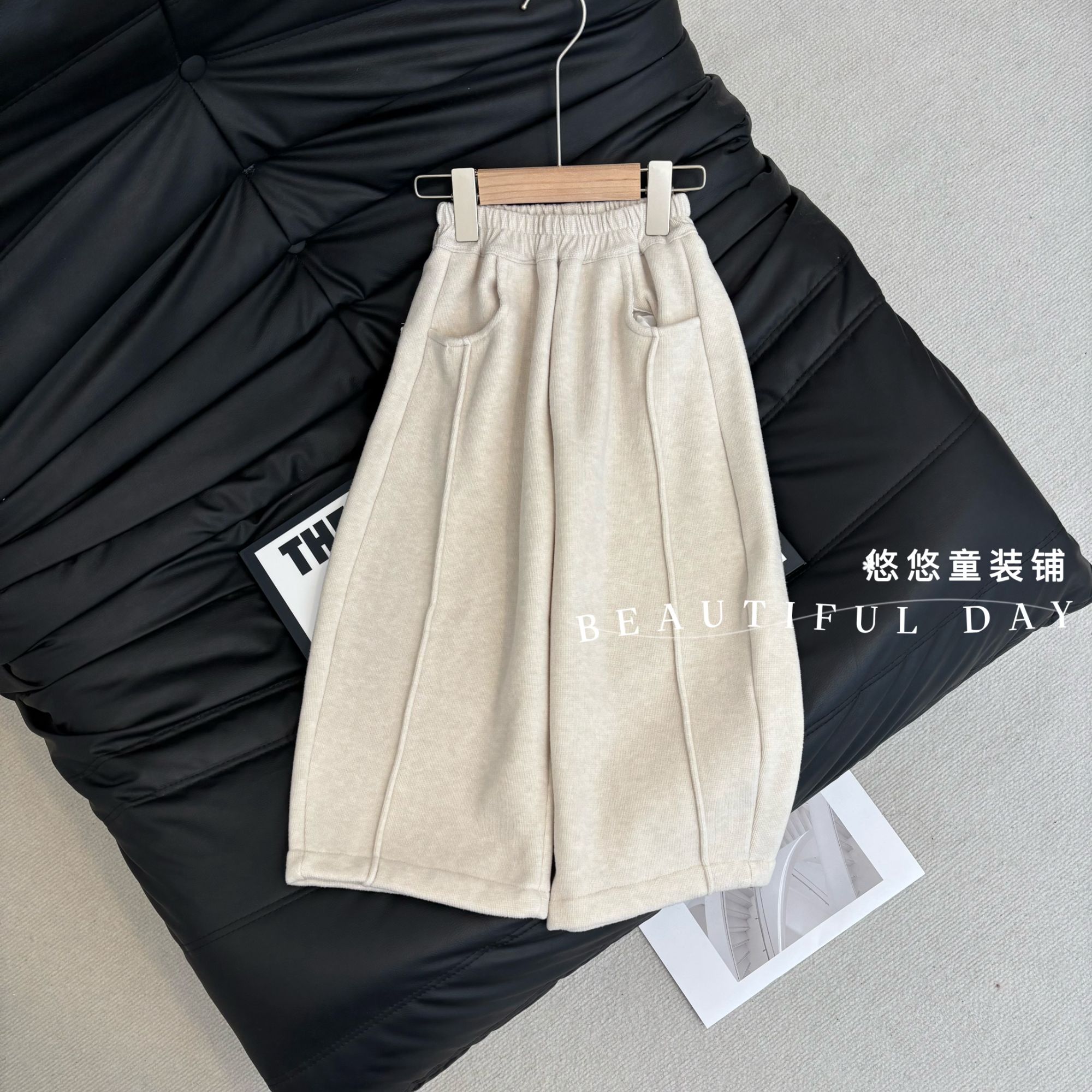 25ss秋冬新款儿童加绒百搭神器洋气时尚直筒裤