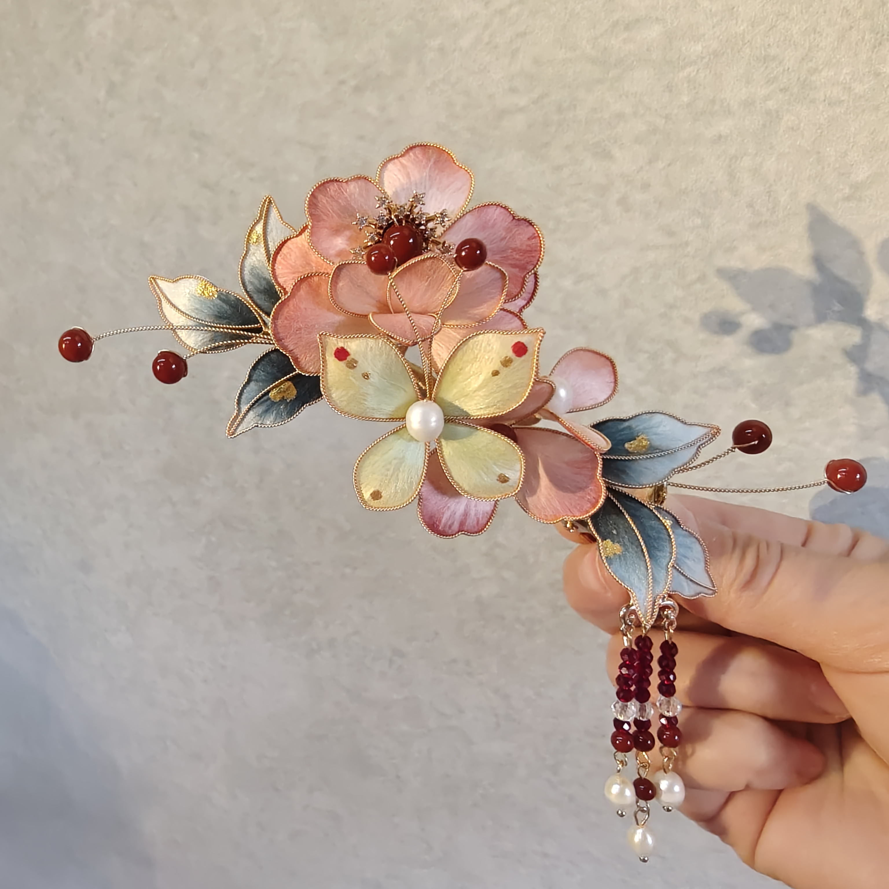【望舒】非遗桑蚕丝绒花牡丹边夹春意流苏惊艳新年礼吉祥