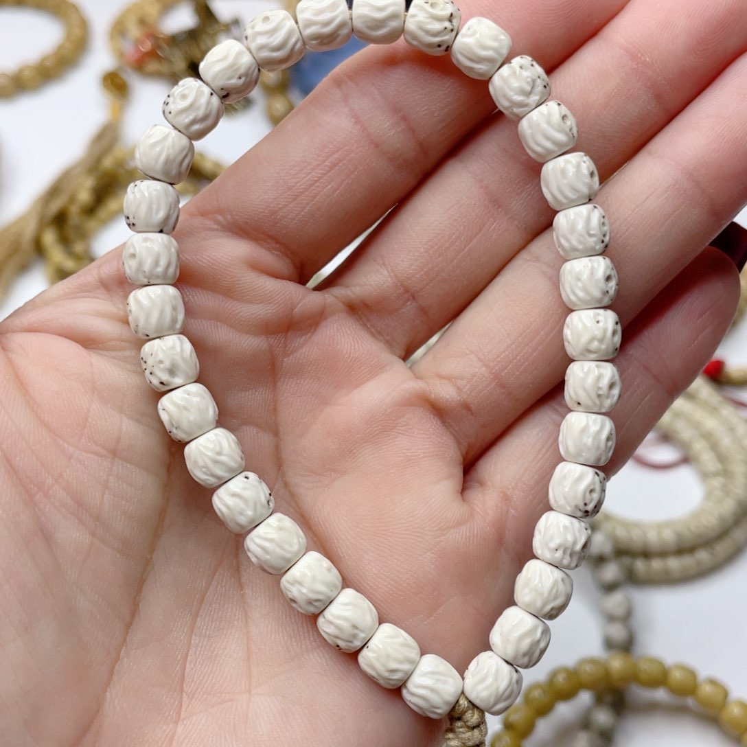 星月菩提吊坠原生态顺白通体大留白（风生水起）无相手持卡17