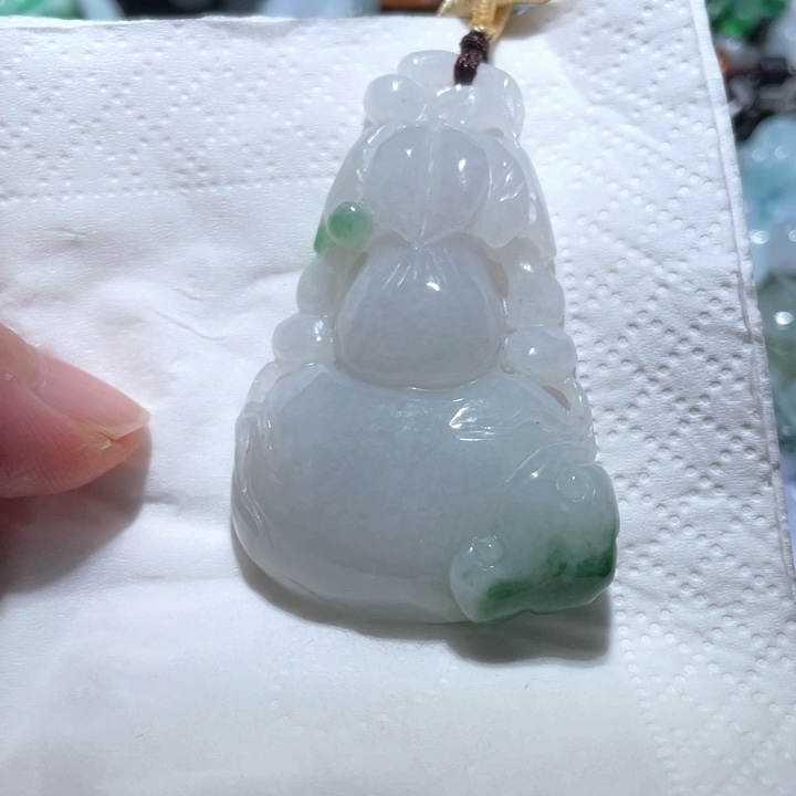 【闪购商品】翡翠颈饰未镶嵌天然翡翠