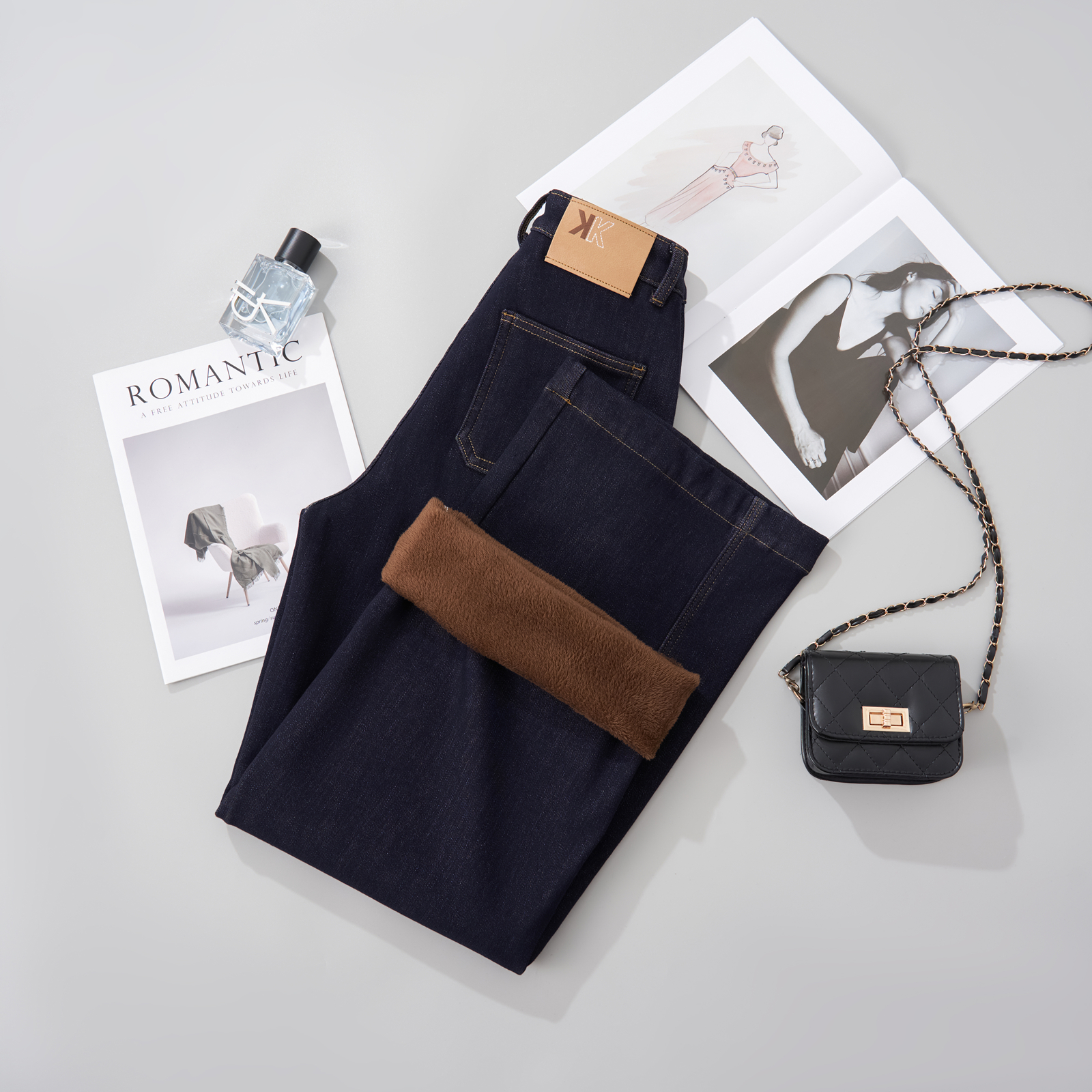 丹宁蓝防掉色【时尚腰带款】2025秋冬高腰显瘦垂顺牛仔裤女加绒961-