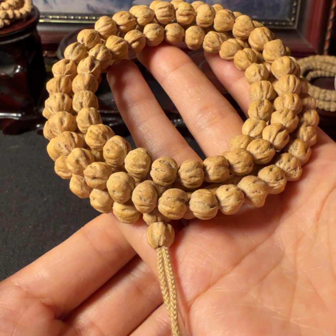 柏香籽/百香籽手串ㅤ***怪