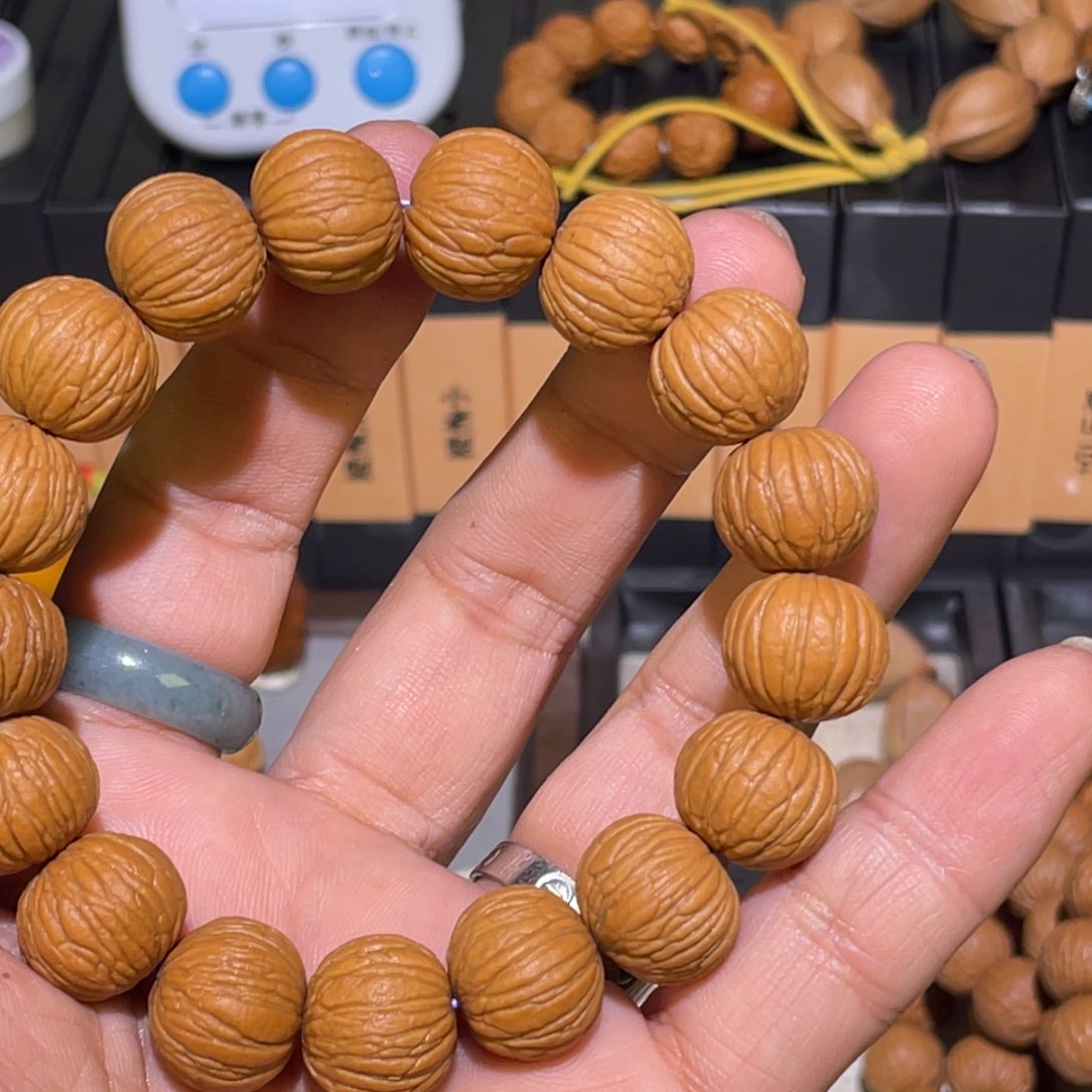橄榄核手串/手链土豪猴头手串15+16+