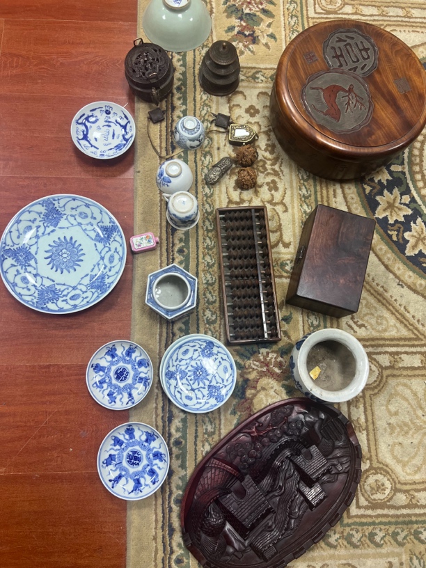 瓷器，木器杂件儿。