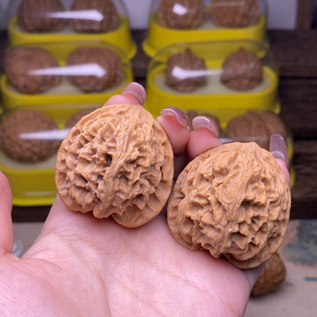 文玩核桃把件全品39尺原桩苹果园一代果19156