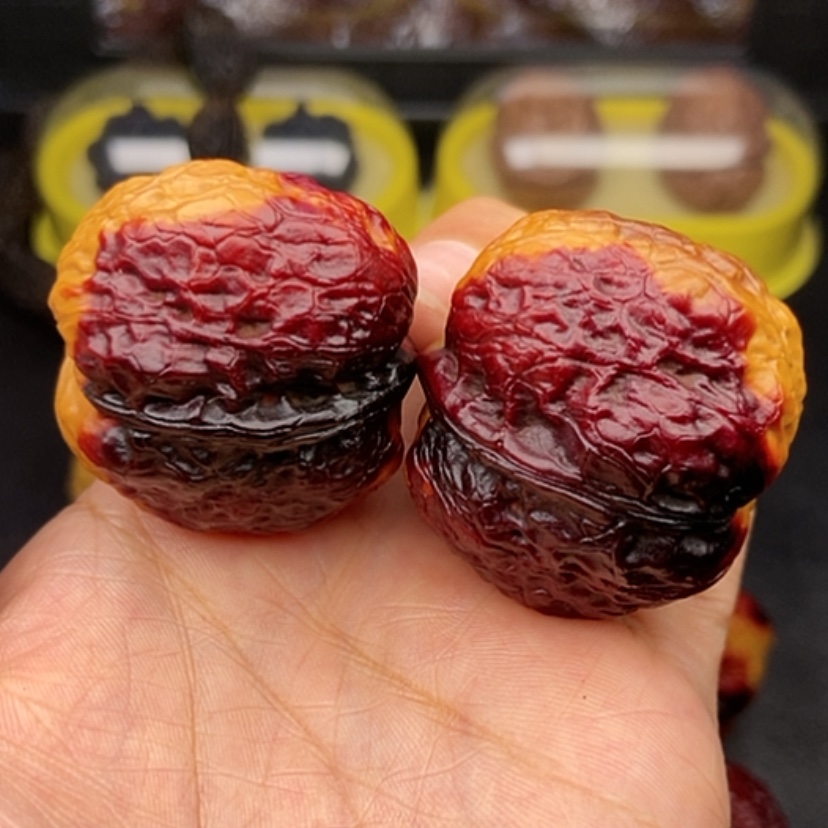 【闪购商品】文玩核桃吊坠39尺七彩元宝蟾