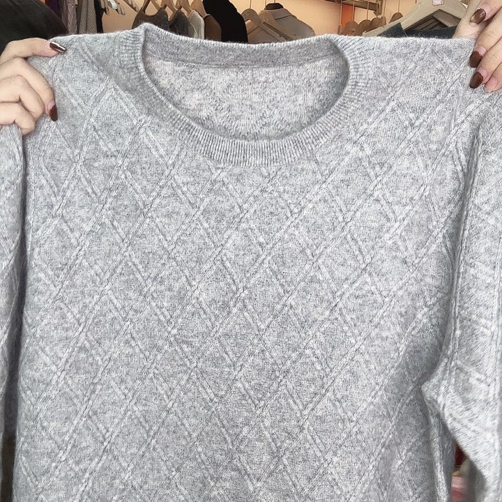 110浅灰菱形格哈哈哈哈杰