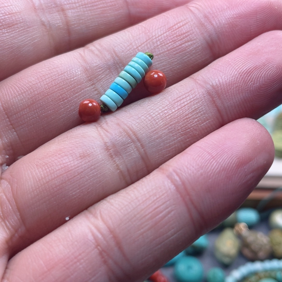 南红玛瑙配饰未镶嵌