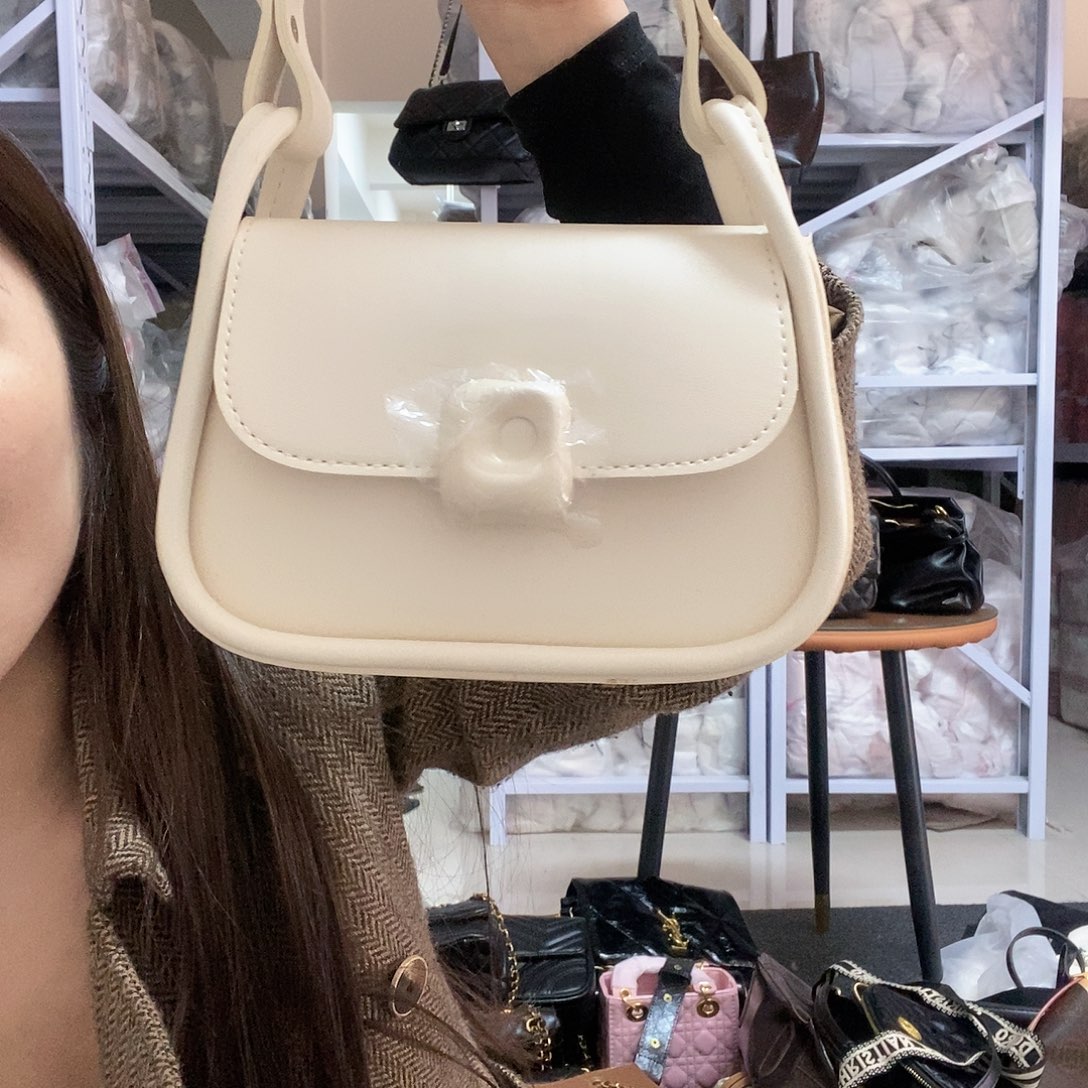 黄牛剖层皮革羊剖层皮革