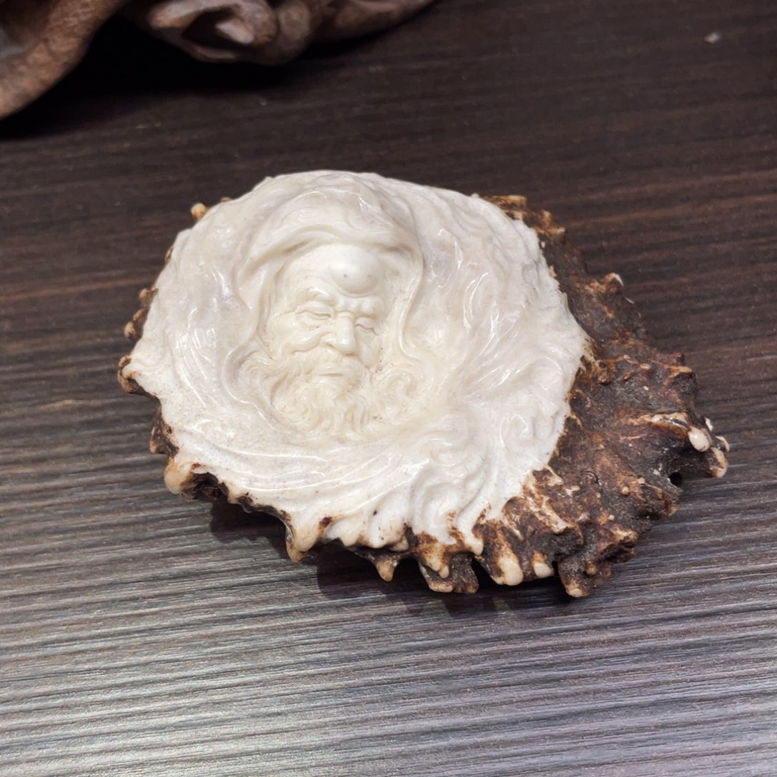 洁***熊木质鹿角工艺品摆件