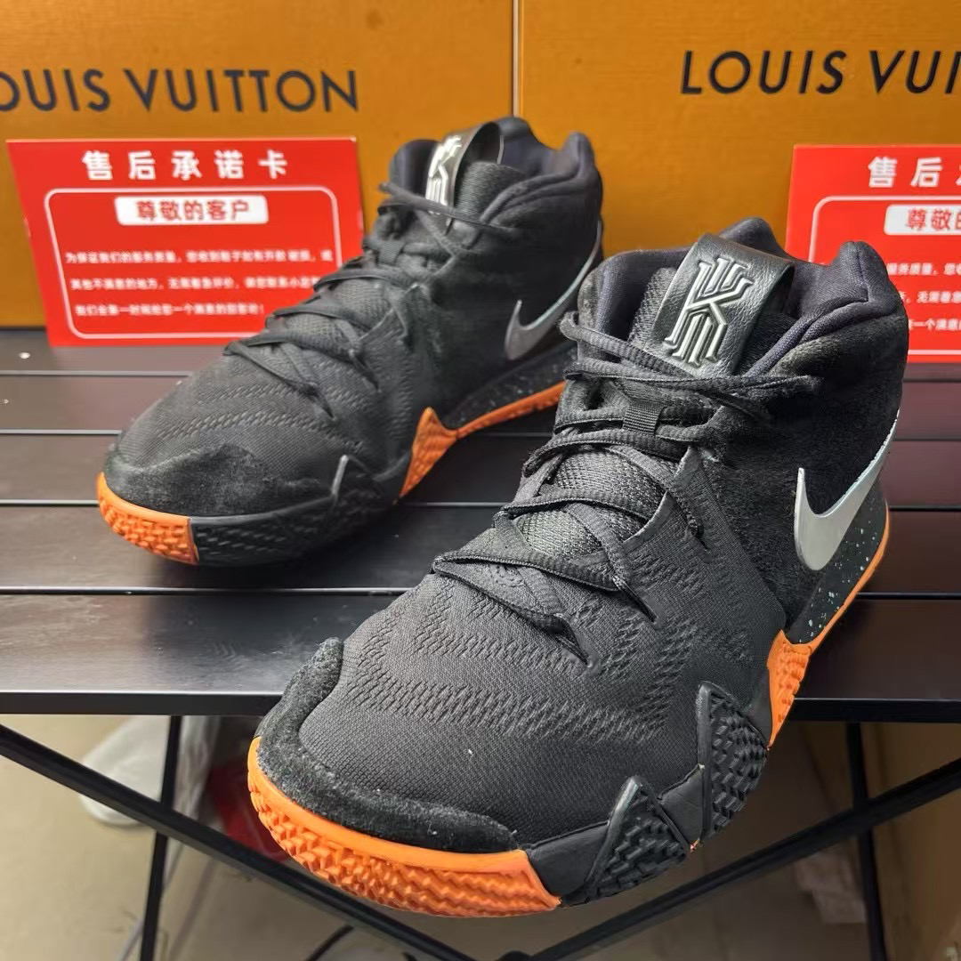 95新 MM6 95新烁/42码/欧文4 黑橙泼墨 