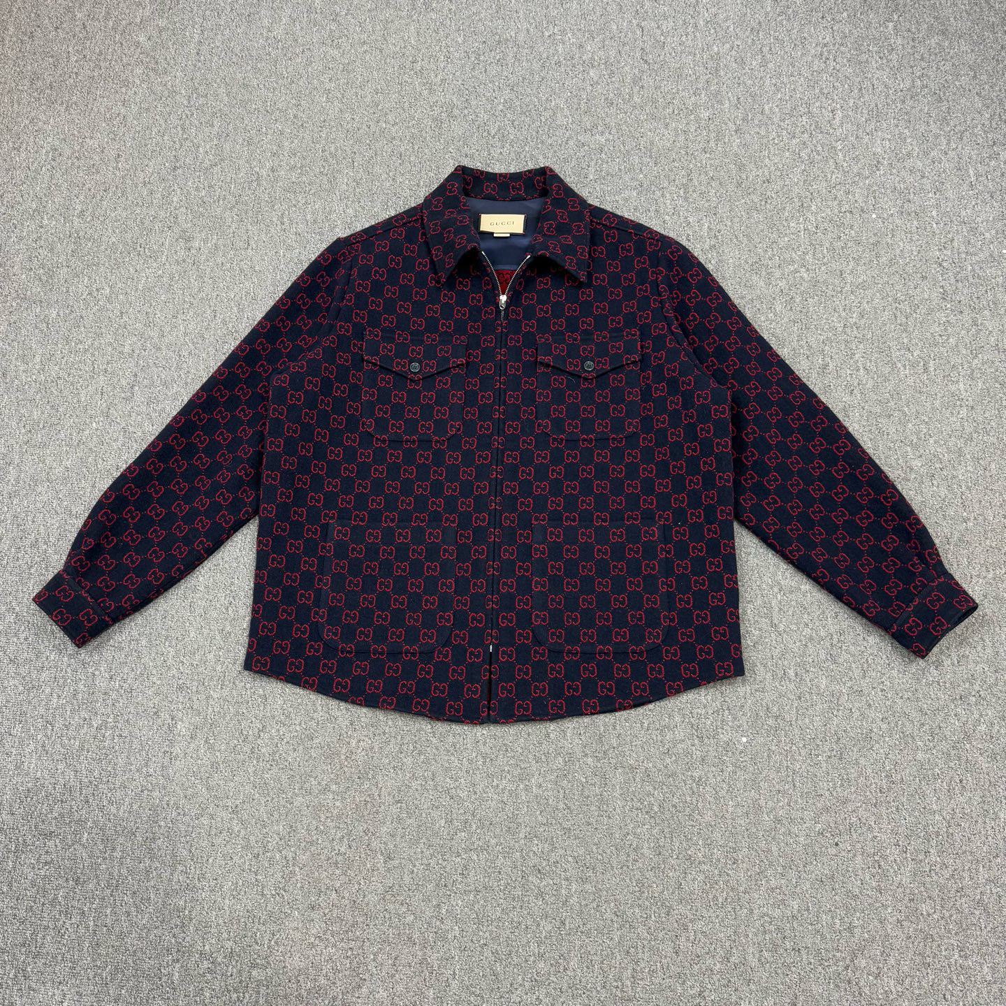 未使用 GUCCI/古驰 18393267黑红满印老花羊毛夹克外套未使用46码