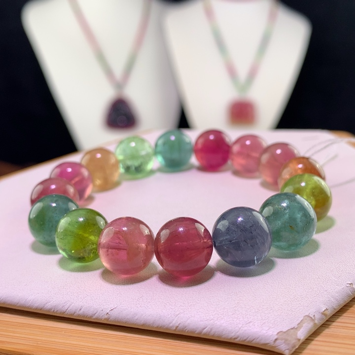 双色碧玺手链未镶嵌