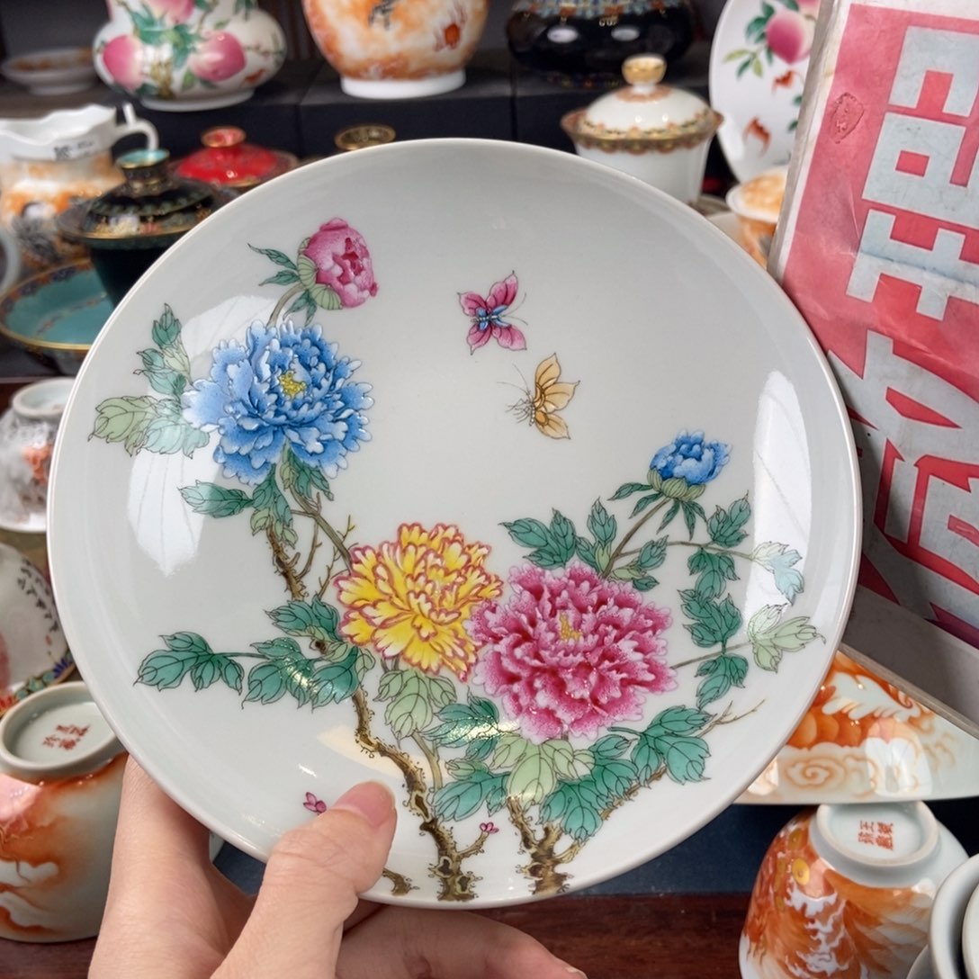 陶瓷艺术家的作品是什么意思，陶瓷艺术家们