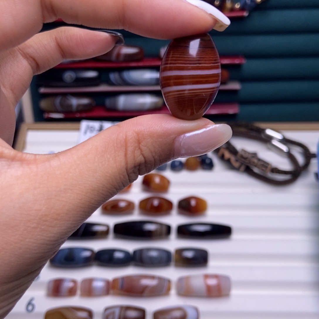 喝***体玛瑙/玉髓合金颈饰