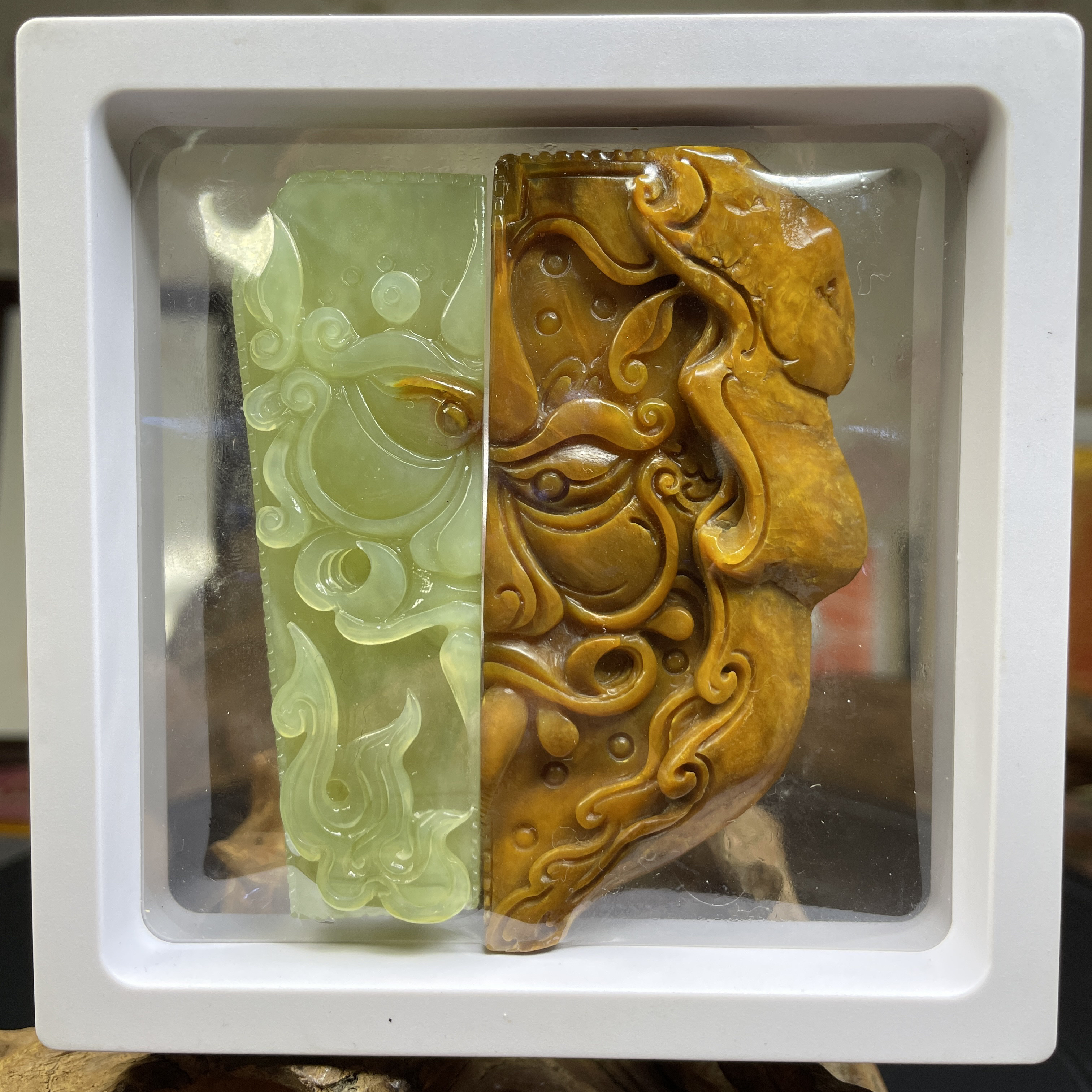天然正品岫玉玉石王花玉纯手工精雕脸谱鬼面大牌子吊坠挂件一对