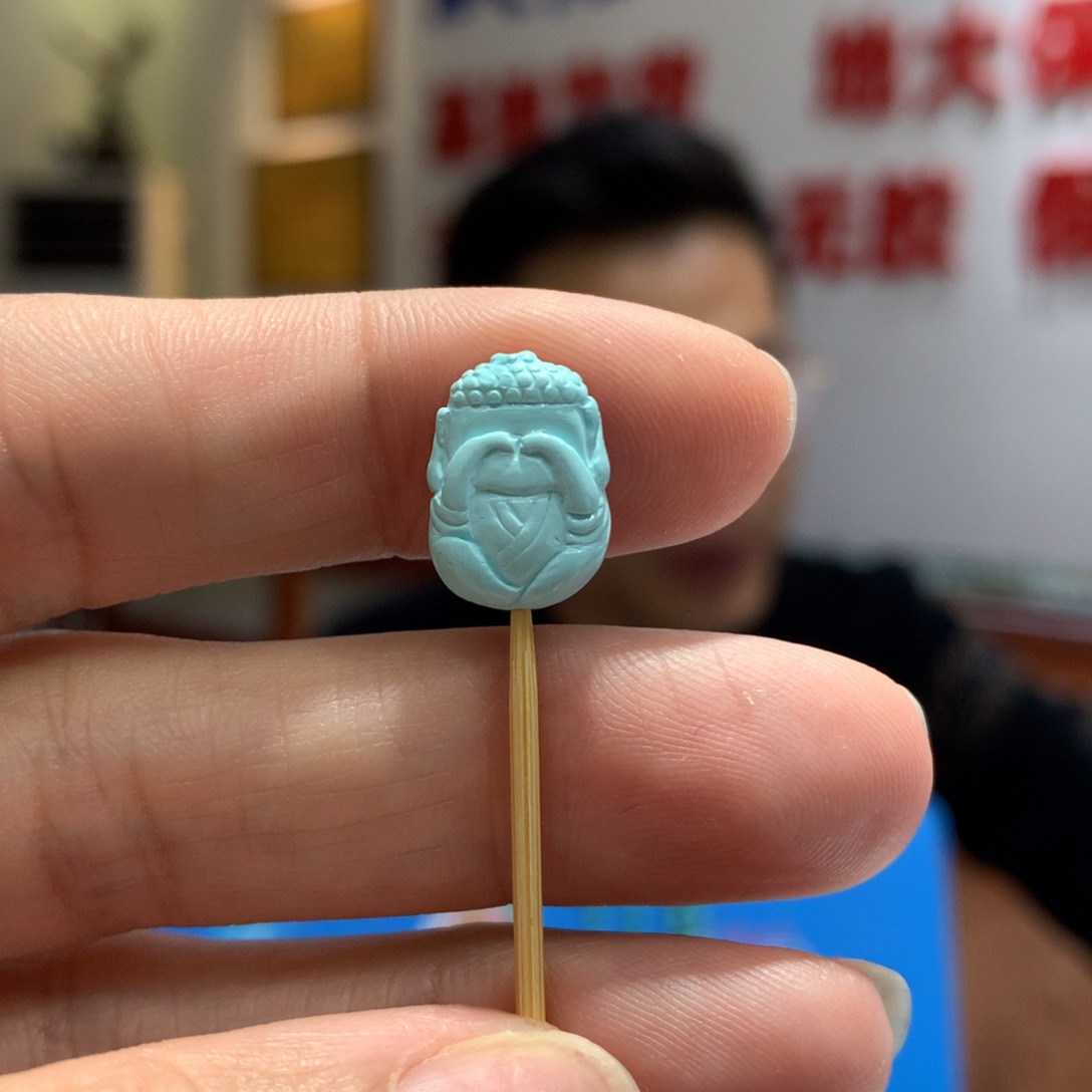 绿松石配饰未镶嵌