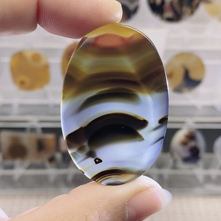 玛瑙/玉髓未镶嵌颈饰