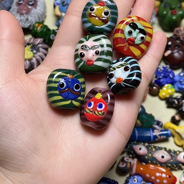 琉璃颈饰小人脸随机一个079