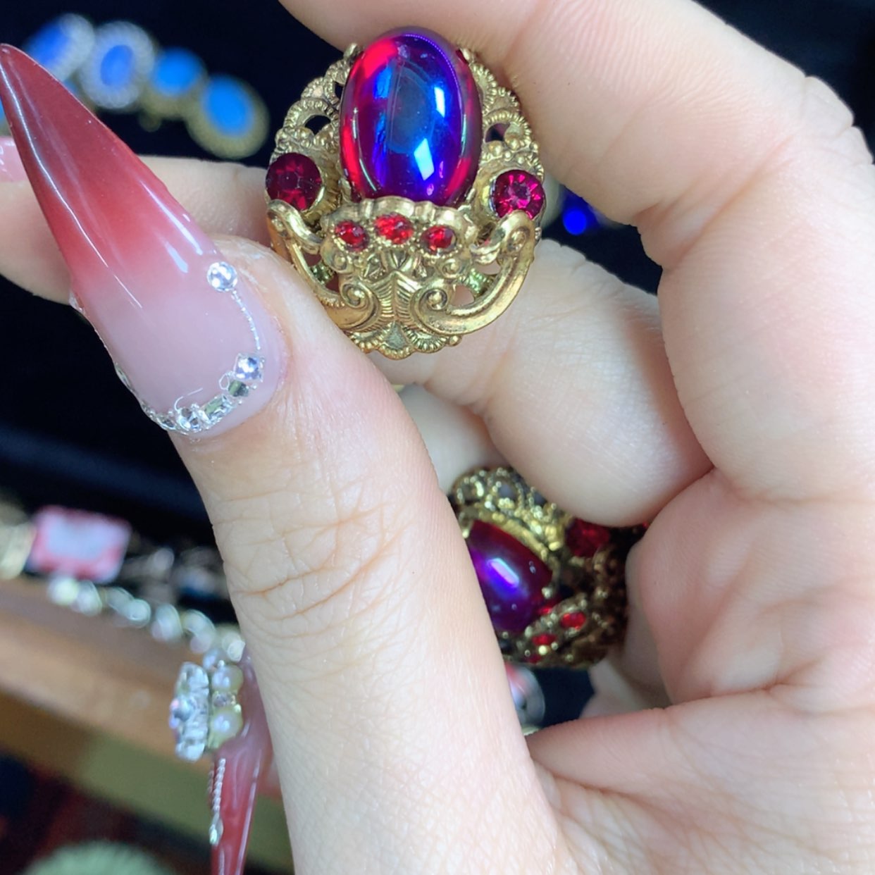 【闪购商品】瓷片楚楚中古满88包邮