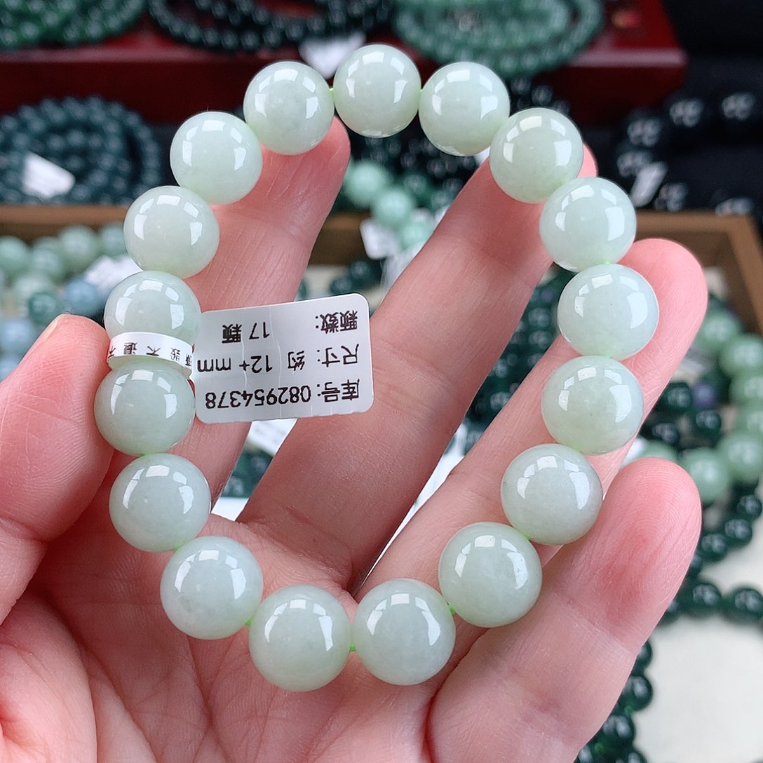 翡翠未镶嵌毛衣链