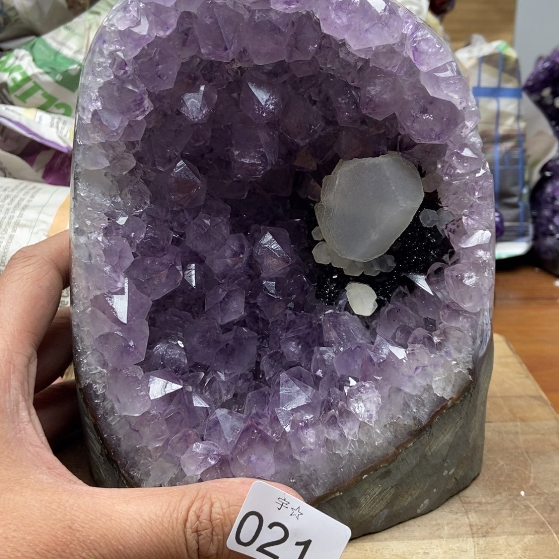 紫晶大型摆件（非配饰）未镶嵌