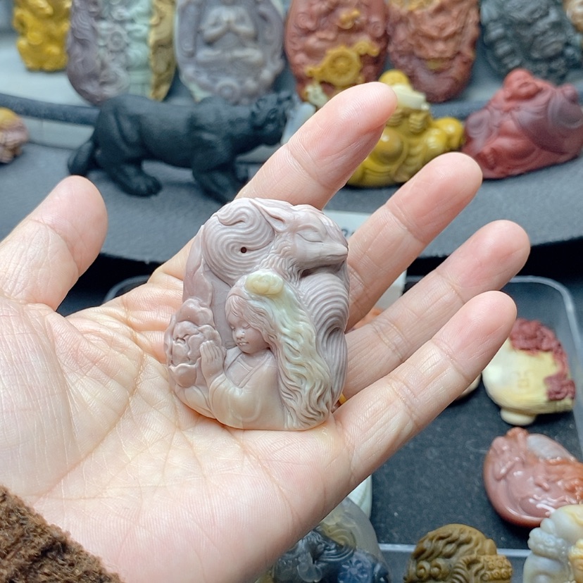 【闪购商品】定制石英质玉吊坠未镶嵌