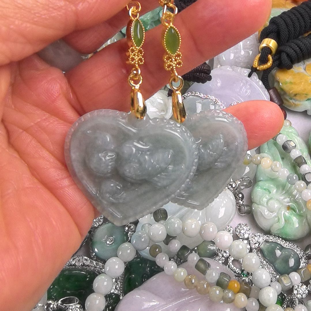 翡翠颈饰未镶嵌耳沟