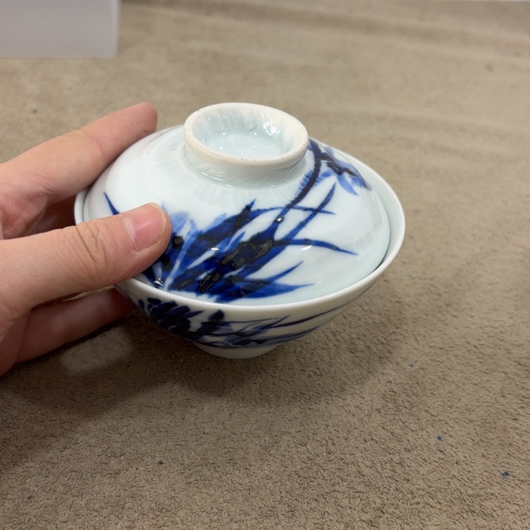 瓷片非常好看漂亮的物品 