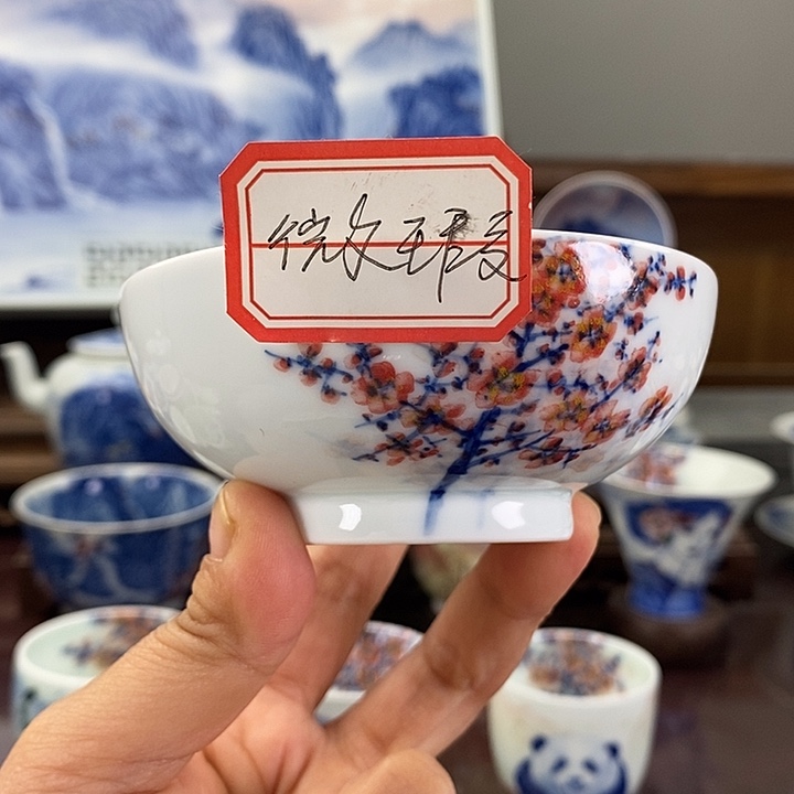 杯春****.景德镇手工手绘陶瓷，高亮兴老师作品