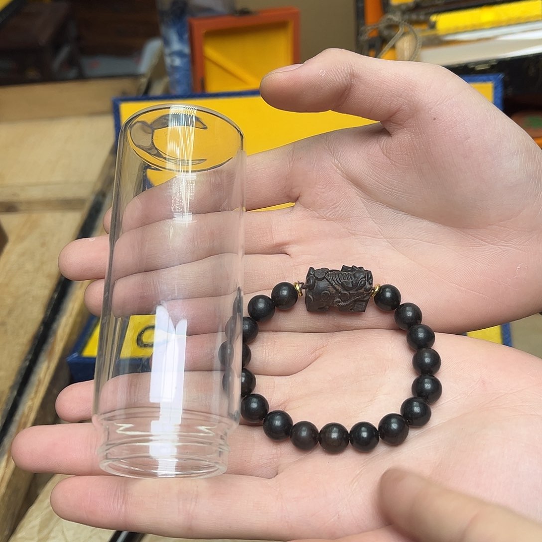 大叶紫檀（黑酸枝木类）