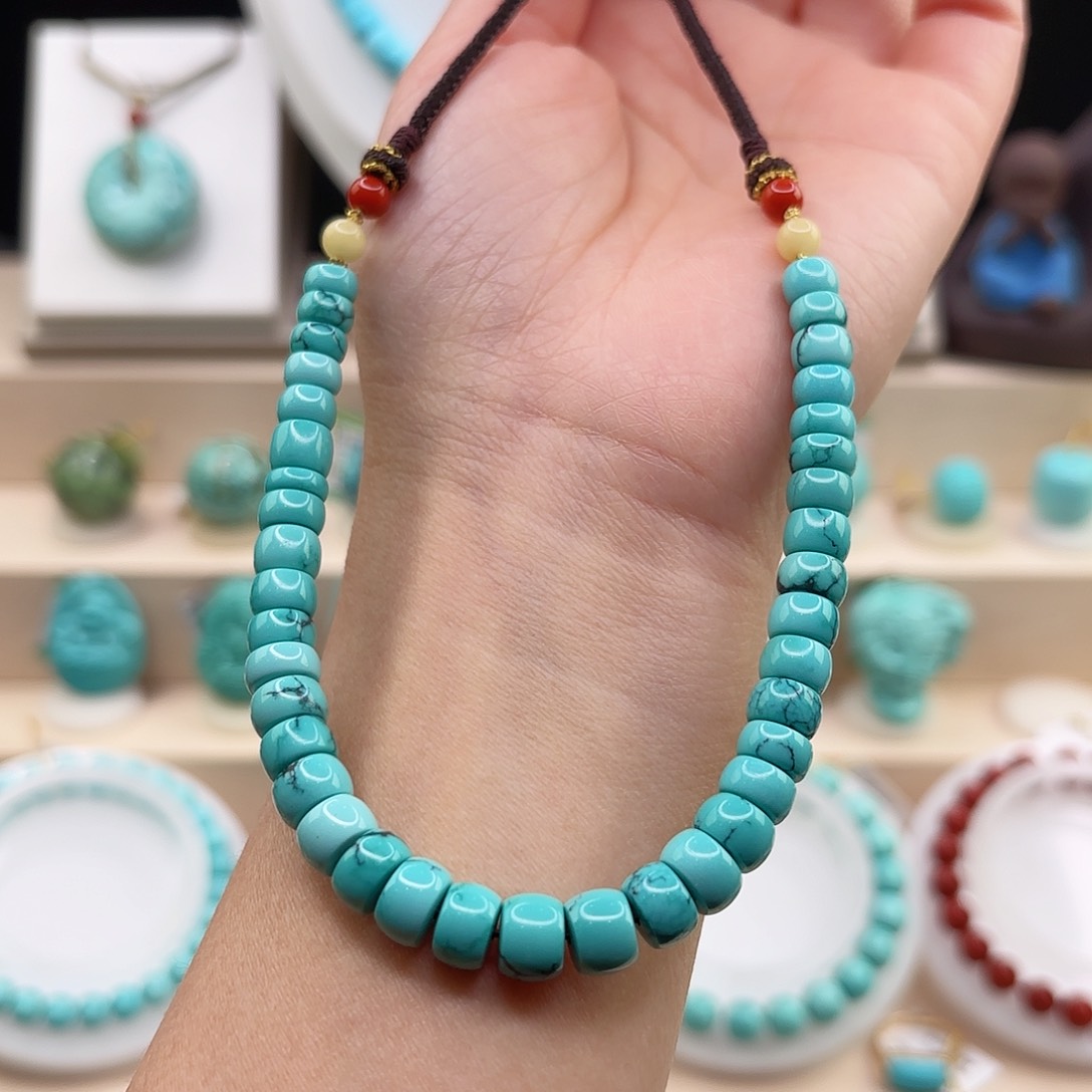 绿松石配饰未镶嵌