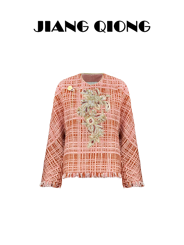 姜穹盘金珠片刺绣装饰拉毛流苏圆领偏襟中式外套 26110804A