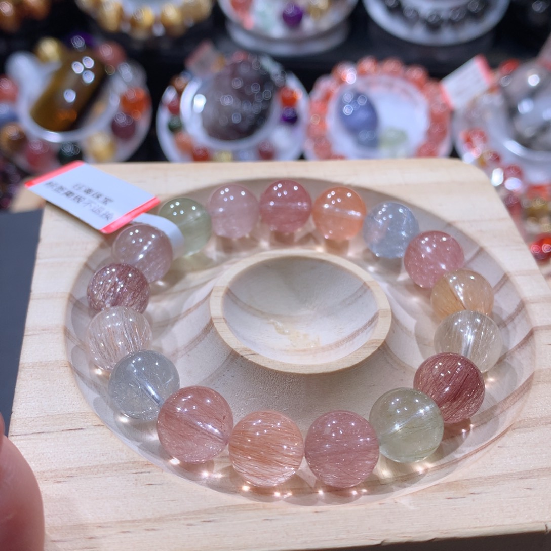 水晶未镶嵌手链彩兔毛手链11左右