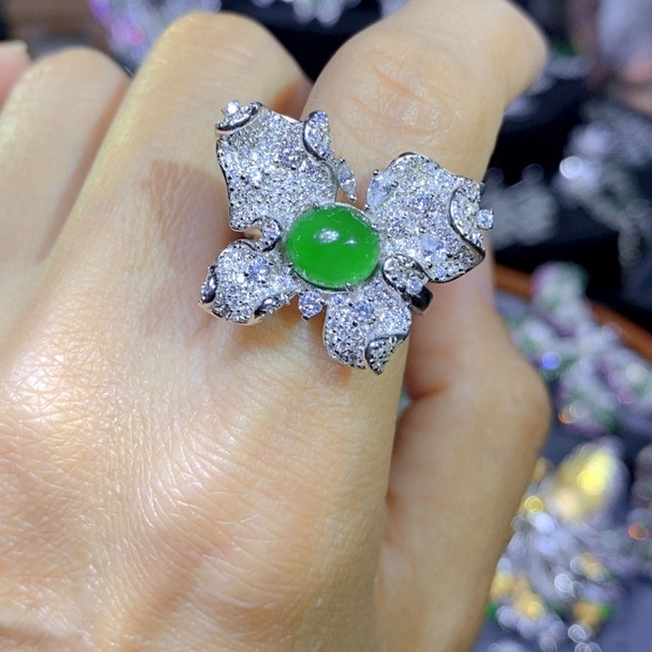 翡翠戒指银S925镶嵌天然翡翠