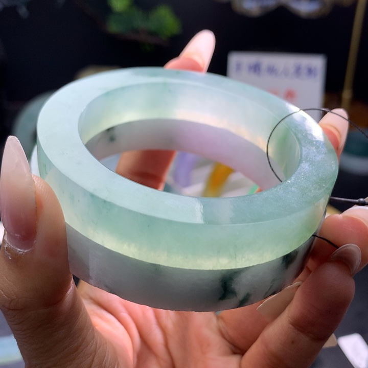 c***y定制翡翠未镶嵌半山水56-61圈