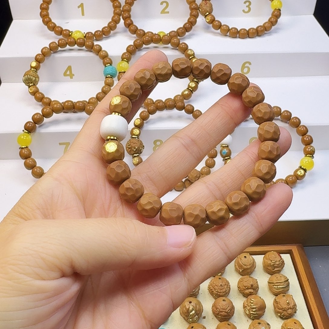 1***️猴头核桃吊坠猴头手串