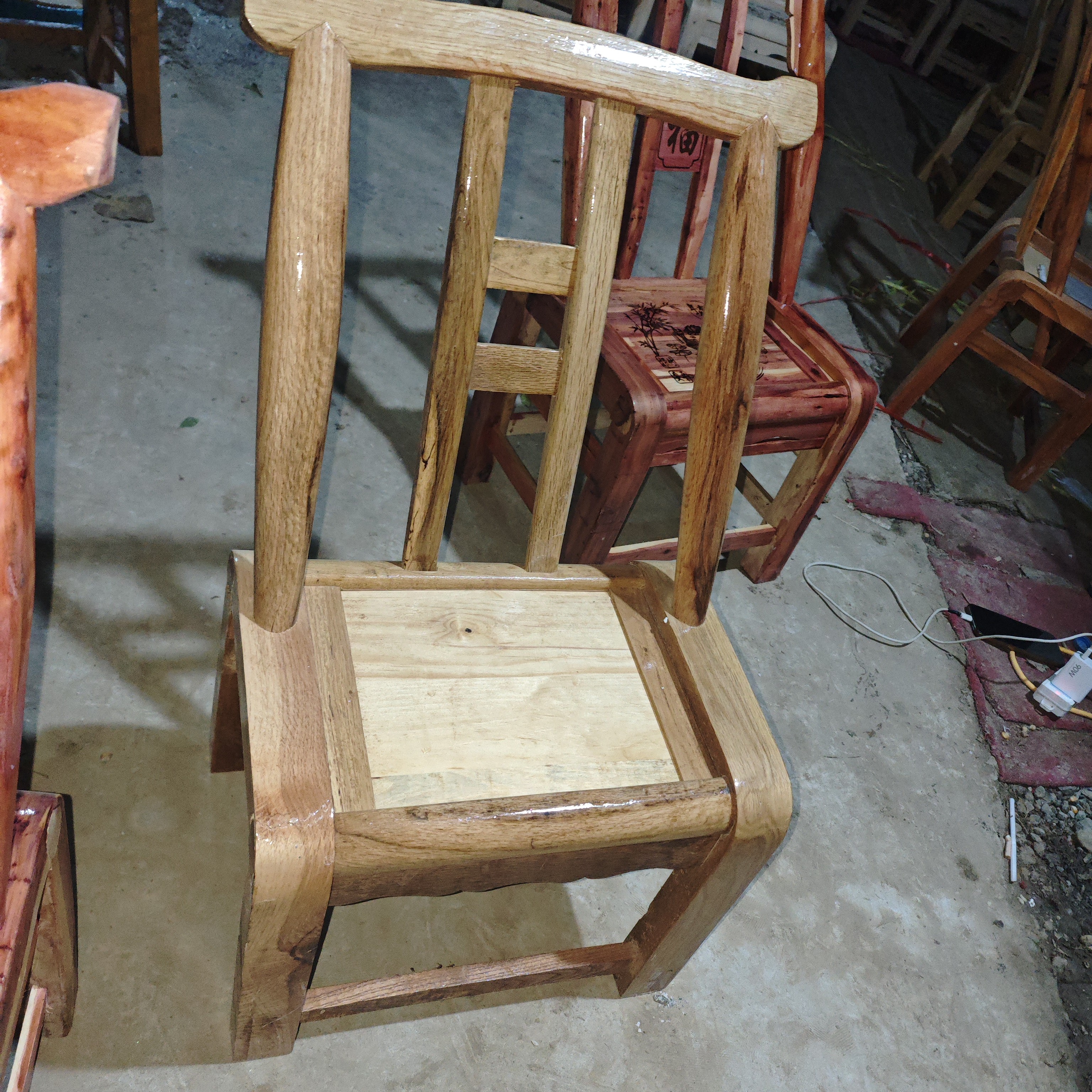 实木山楂木靠背椅子