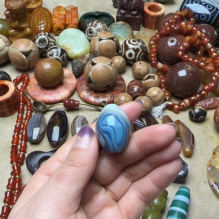 玛瑙/玉髓未镶嵌珠宝半成品6
