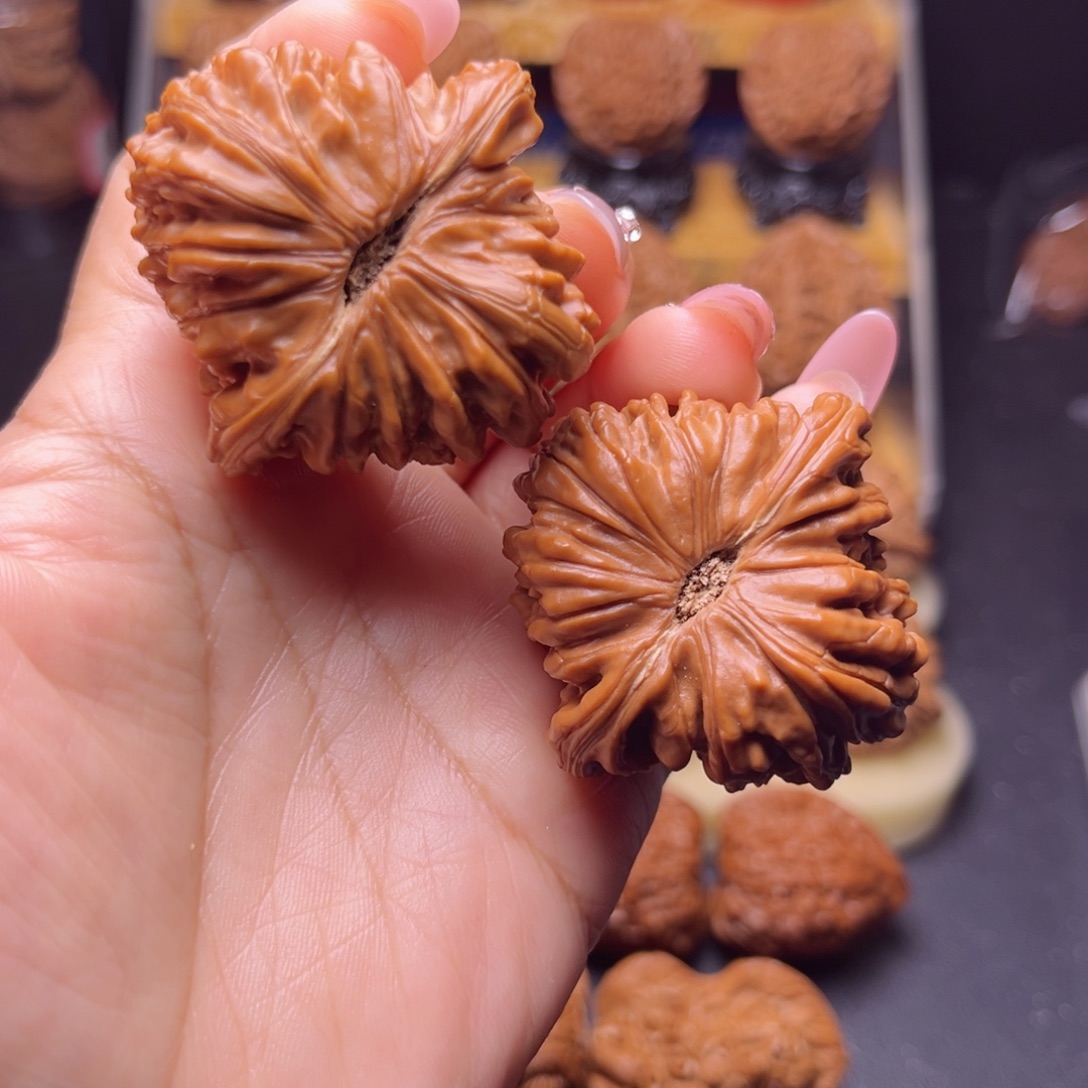 文玩核桃吊坠正阳楼爆炸大底