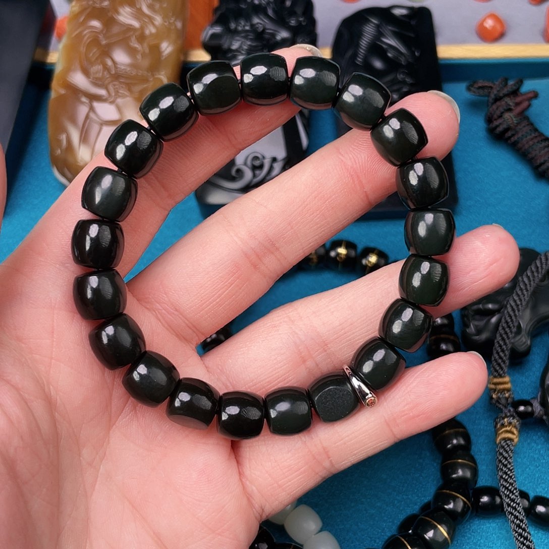 和田玉手链未镶嵌创**技