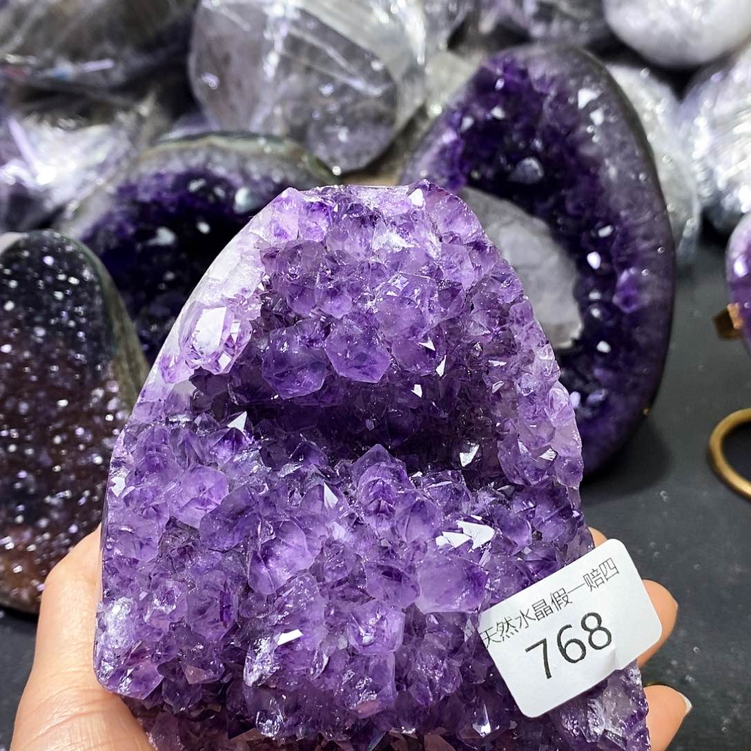 水晶大型摆件（非配饰）未镶嵌