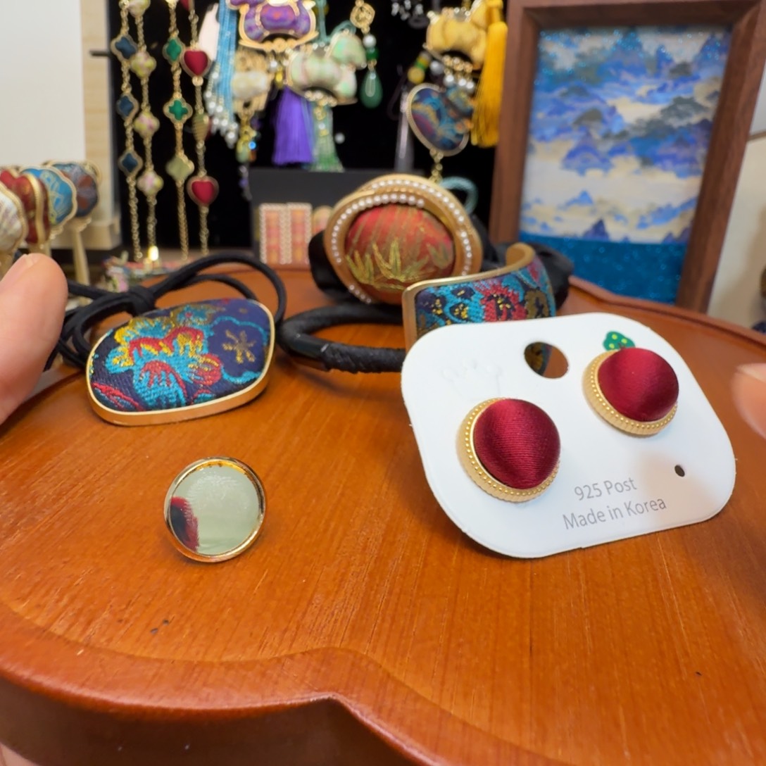 琉璃纯铜合金好看的宋锦发夹呦