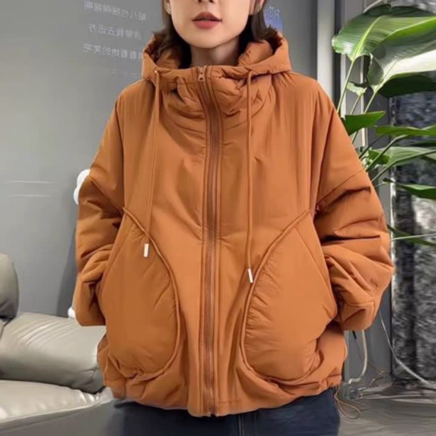 冬季新款时尚休闲百搭连帽大口袋棉服女显瘦减龄气质保暖夹克外套