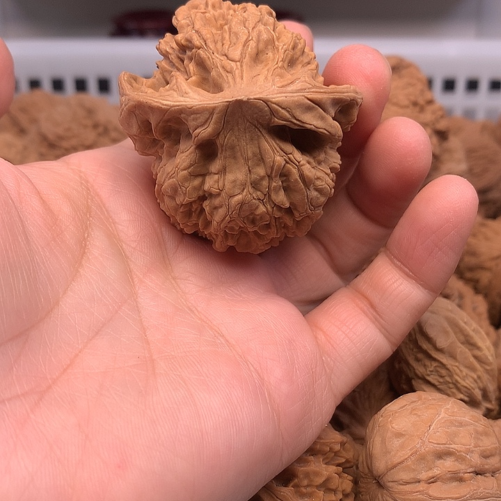 瓦***泰吊坠文玩核桃文玩核桃