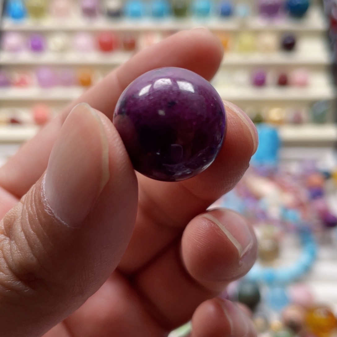 大***亮珠宝奇石红宝石未镶嵌